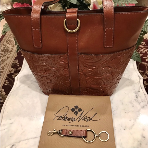 Patricia Nash Hand Bag from Tooled Florence Collection. - Picture 2 of 13